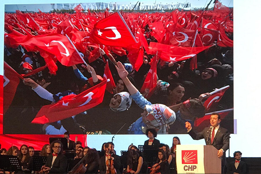CHP'nin İstanbul Büyükşehir Belediye Başkan adayı Ekrem İmamoğlu tanıtım toplantısında konuştu.