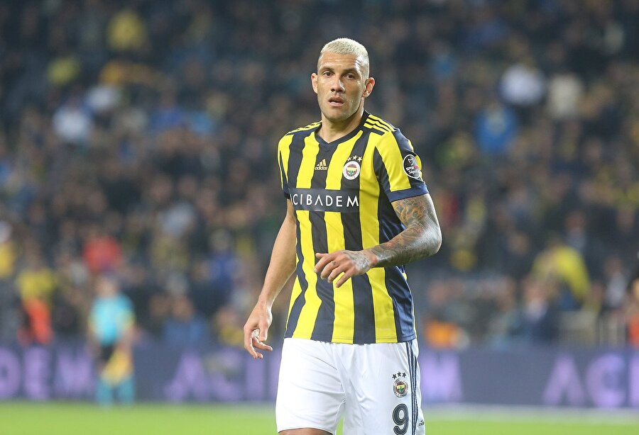 Fernandao, sezon başında Fenerbahçe'den Suudi Arabistan ekiplerinden Al-Wahda'ya transfer olmuştu.