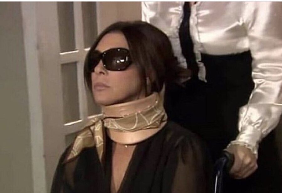 Yıkılmadım ayaktayım mesajı veriyorum​