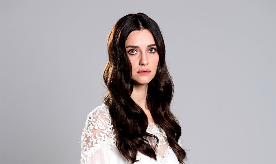 İrem Helvacıoğlu