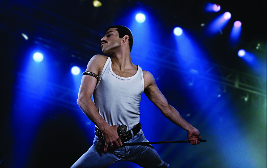 En İyi Film/Drama: Bohemian Rhapsody

                                    
                                    
                                    
                                    Başrolünü Rami Malek'in oynadığı, efsane rock grubu Quens'in solisti Freddie Mercury'nin hayatını konu alan film, Altın Küre En İyi Film ödülünün sahibi oldu.
                                
                                
                                
                                