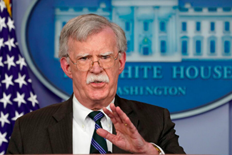 Bolton, Türkiye ziyaretinden önce tepki çeken bir açıklama yapmıştı

                                    
                                    
                                    Donald Trump'ın Ulusal Güvenlik Danışmanı John Bolton, Türkiye ziyareti öncesi Amerikan askerlerinin Suriye’den çekilmesinin bazı ön koşullara bağlı olduğunu ifade etmişti. Bolton, terör örgütü YPG/PKK’yı kastederek, Amerika’nın Suriye’den çekilmesinin Türkiye’nin "Kürt savaşçıların" güvenliğini garanti etmesi ve DEAŞ'ın yenilmesi koşuluna bağlı olduğunu açıklamıştı.

  
Cumhurbaşkanlığı Sözcüsü İbrahim Kalın da "Türkiye'nin Kürtleri hedef aldığı iddiası akıl dışıdır. Türkiye'nin hedefi DEAŞ ve PKK/PYD/YPG terör örgütleridir." açıklamasıyla yanıt vermiş, dün ise Milli Savunma Bakanı Hulusi Akar, Suriye'deki son gelişmeler ve terörle mücadeleye ilişkin soru üzerine, "Bizim mücadelemiz, bölgede başta Kürt, Arap ve Türkmen kardeşlerimiz olmak üzere tüm etnik ve dini topluluklar için tehdit teşkil eden PKK/YPG ve DEAŞ’lı teröristlerledir" ifadelerini kullanmıştı
                                
                                
                                