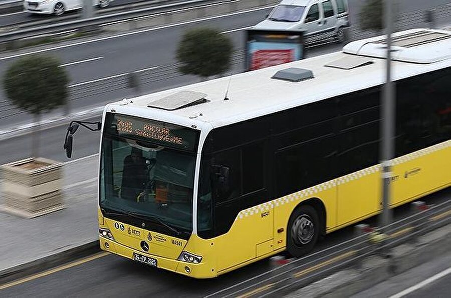  İstanbul Büyükşehir Belediyesinden edilen bilgiye göre, Söğütlüçeşme ile Beylikdüzü arasında toplu taşıma hizmeti veren 593 bulunuyor. Bunların 525'i her gün sefere çıkıyor.

                                    
                                
