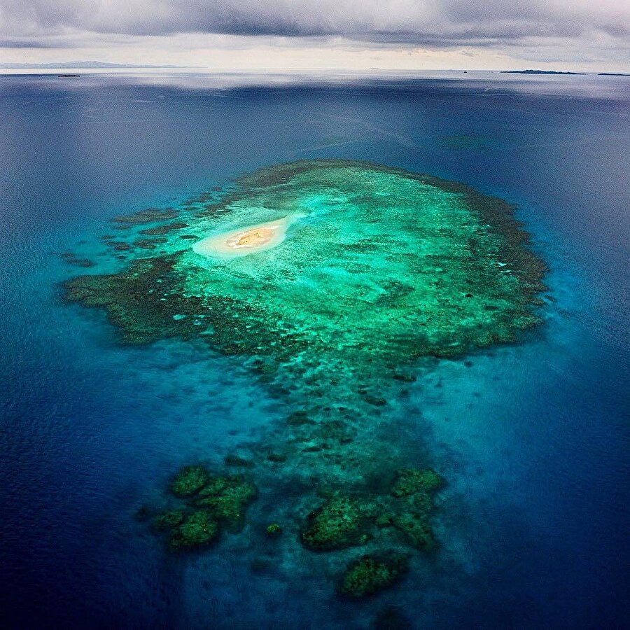 Fiji'deki uzak Koro Denizi takımadaları