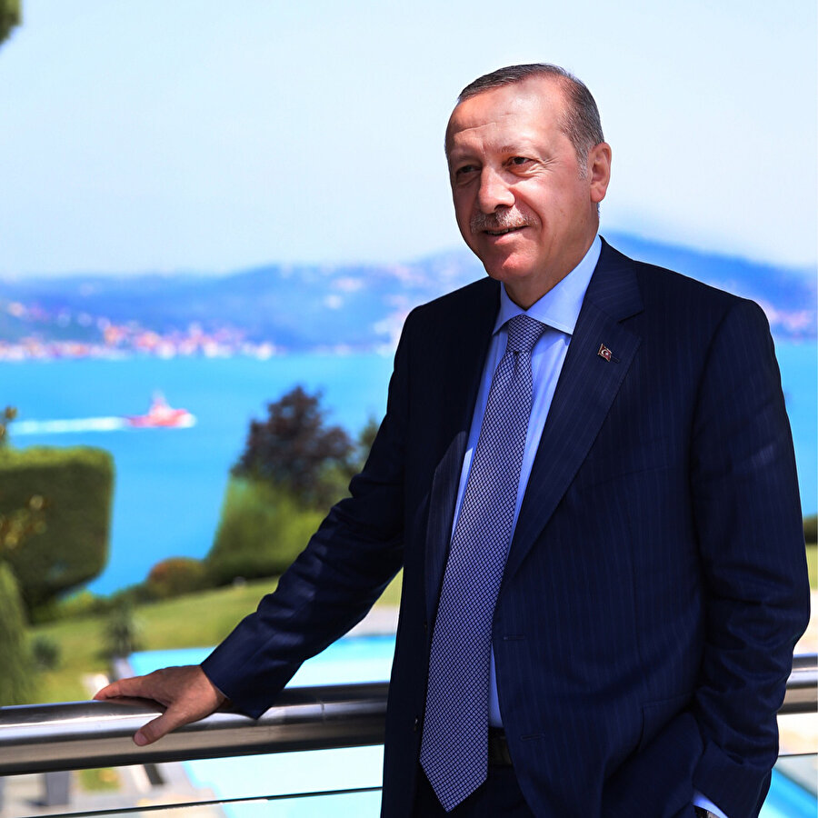 Çin yüz okuma sanatı uzmanı Sevgi Karaca, Cumhurbaşkanı Recep Tayyip Erdoğan’ın yüzünü okuduğunda detaycı ve mükemmeliyetçi bir kişilikle karşılaştığını söyledi.