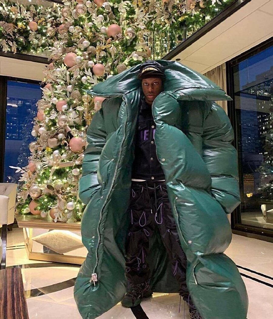 Asla küçülür kaygısı yaşatmayacak ömürlük mont