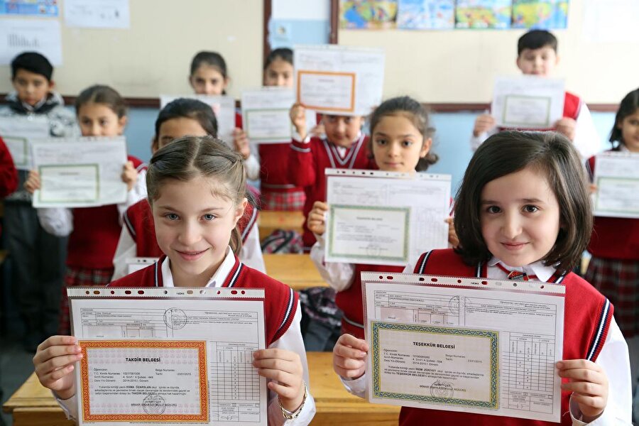 Karnesi Kotu Olan Cocuga Nasil Davranmali
