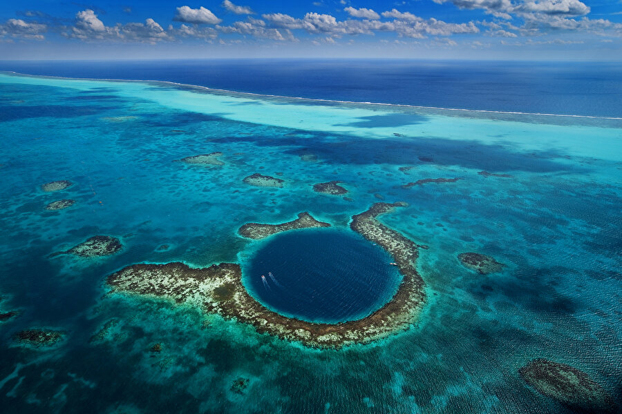 Büyük Mavi Delik, Belize.