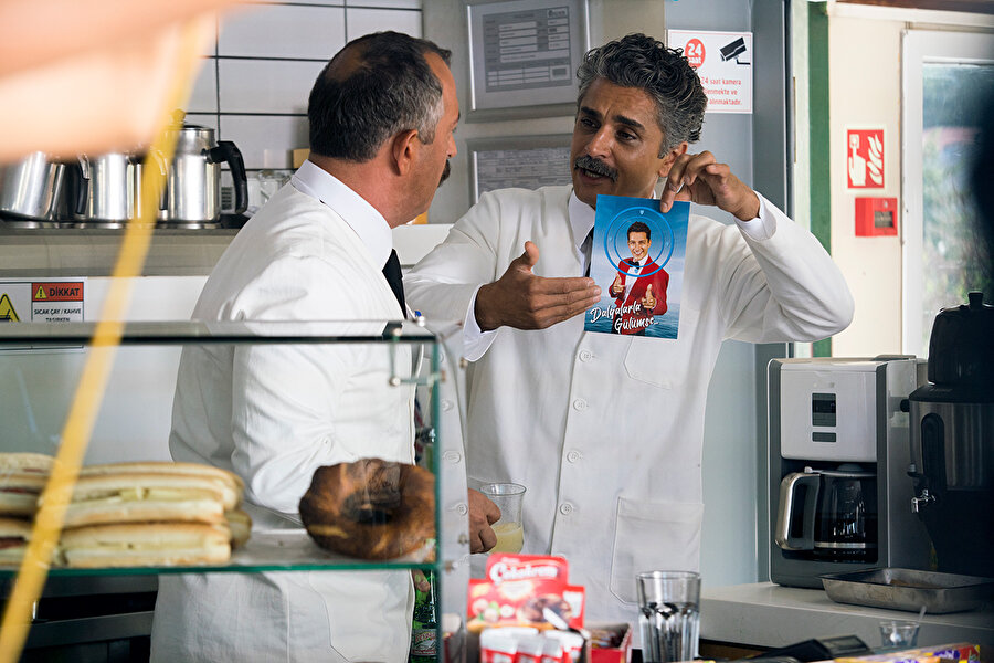 Cem Yılmaz'ın vizyona girecek Karakomik filmler serisinden bir kare.