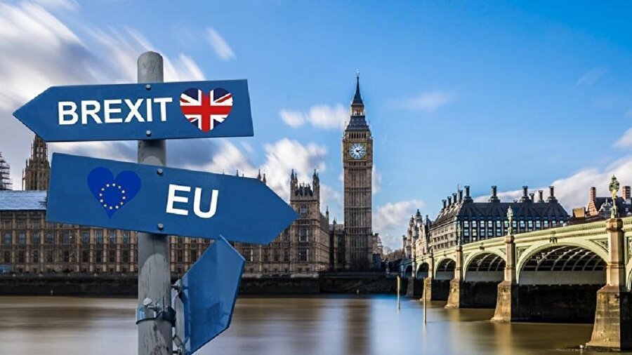Brexit'in getireceği kaosun Kuzey İrlanda'da eski terör ve çatışma günlerine dönülmesine yol açmasından korkuluyor.