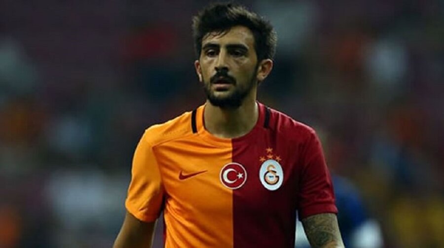 Jem Karacan, 2015 yılında Reading'den Galatasaray'a transfer olmuştu.