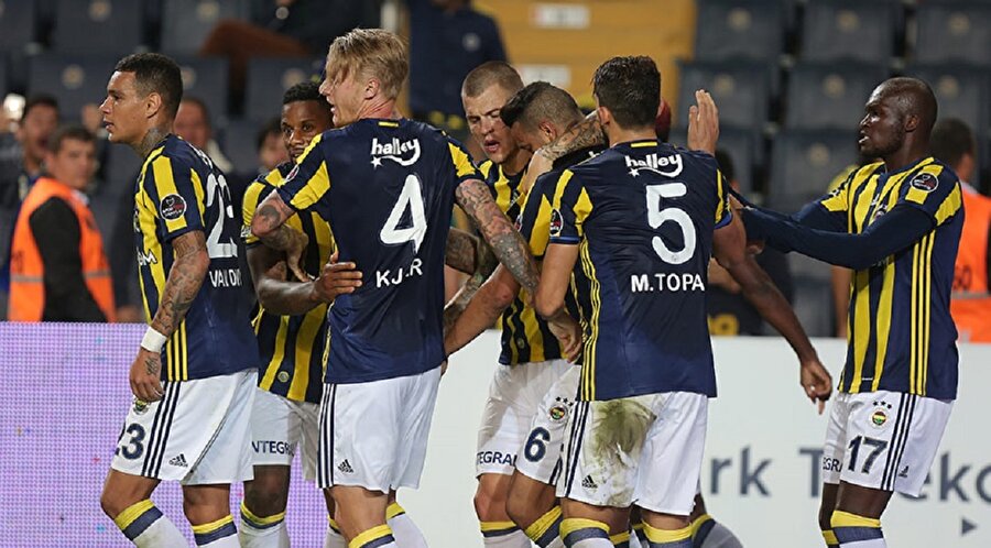 Gregory van der Wiel, Toronto FC ile 34 resmi müsabakaya çıktı ve 4 asist yaptı.