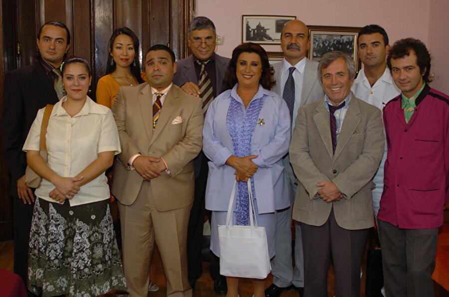 Hayat Bilgisi oyuncuları. 