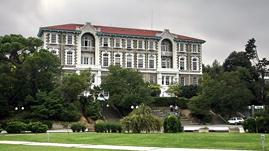 Boğaziçi Üniversitesi

                                    
                                