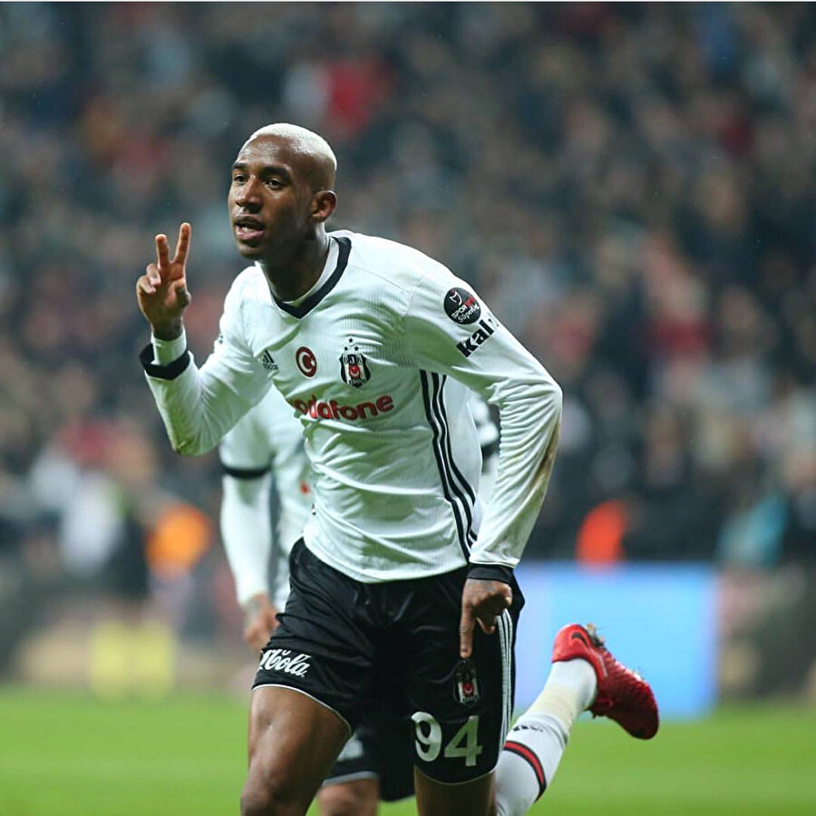 Talisca iki sezon Beşiktaş'ta kiralık olarak forma giymişti.