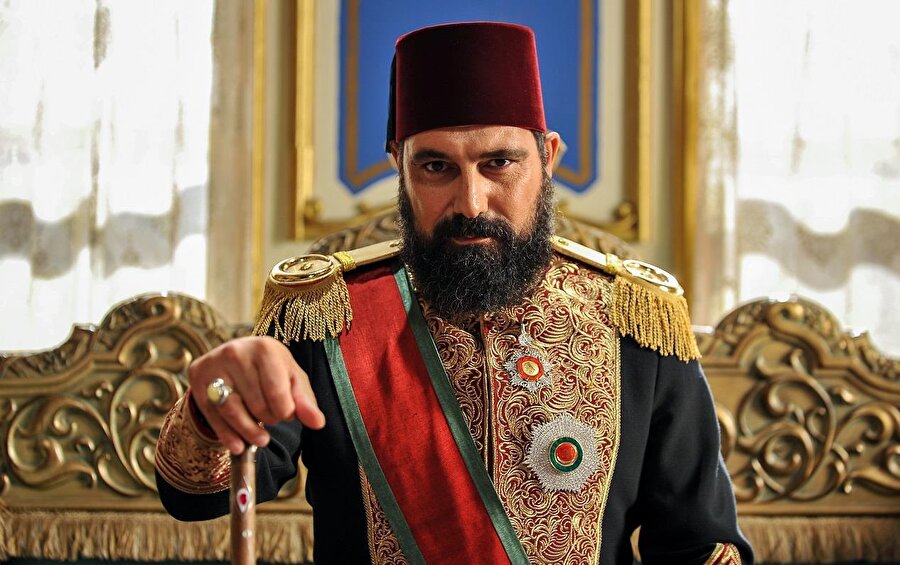 Bülent İnal.
