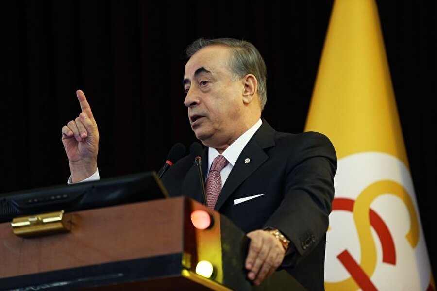 Galatasaray Başkanı Mustafa Cengiz, camiayı ilgilendiren konularda açıklamalar yaptı.