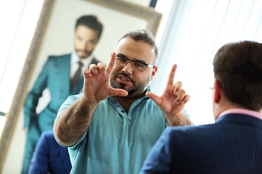 Selçuk Aydemir.