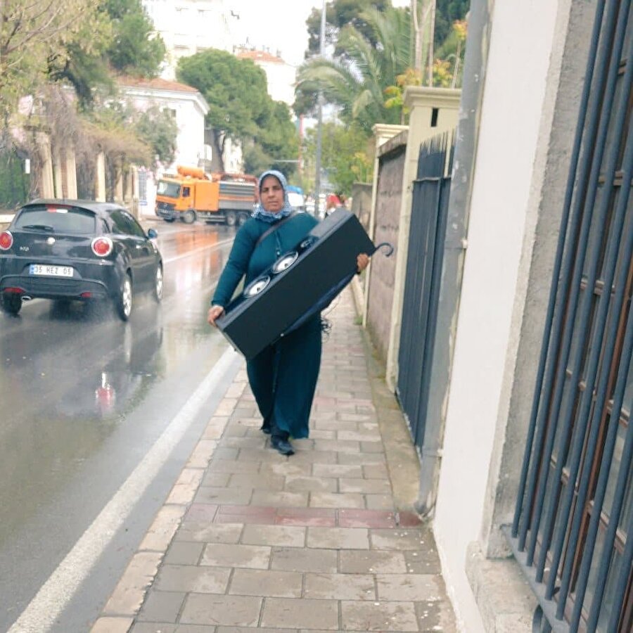 Tamam oğlum DJ de olurum ben