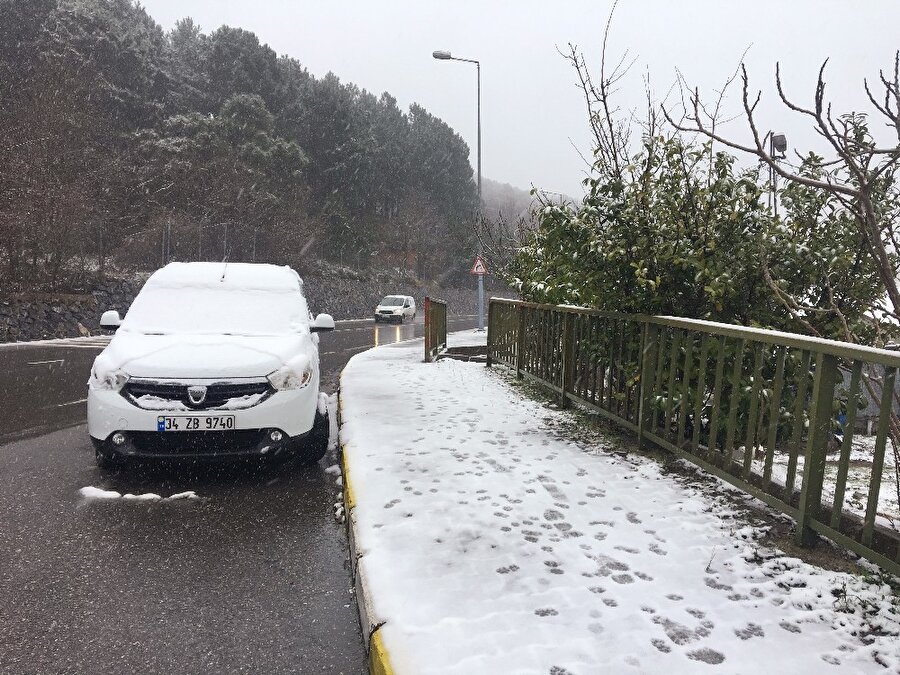 Beykoz’un yüksek kesimlerinde kar etkisini gösterdi.