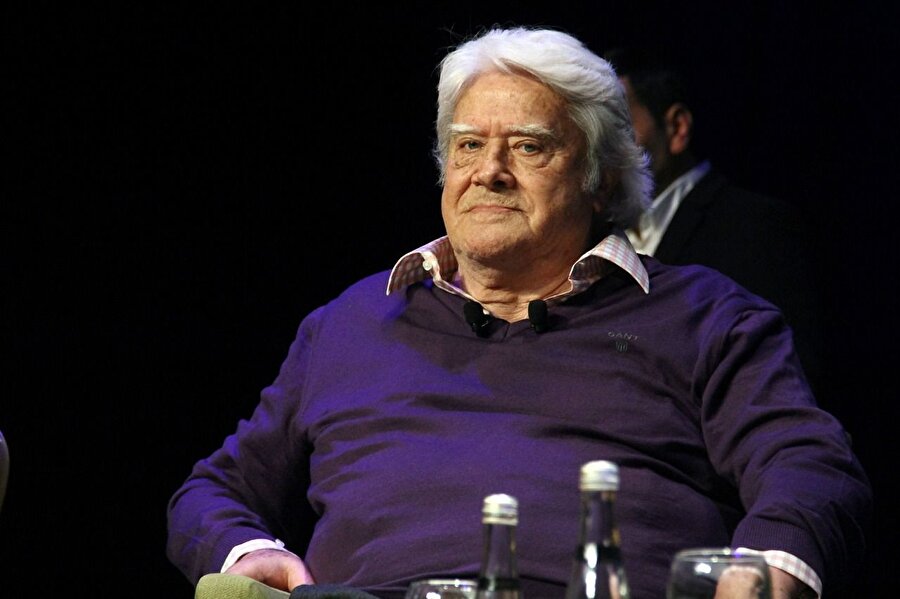 Cüneyt Arkın.