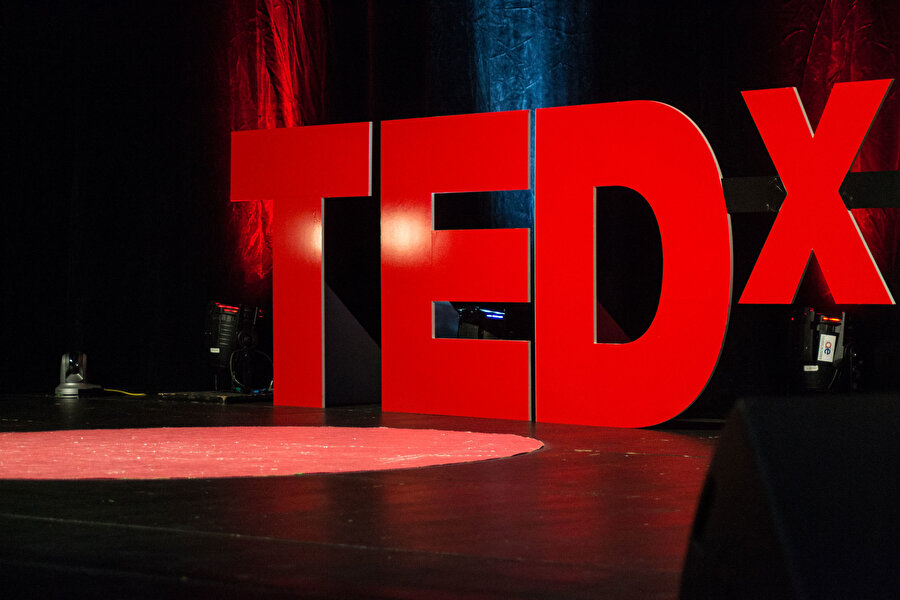 TEDx ilk defa bir İmam hatip lisesinde gerçekleşti.