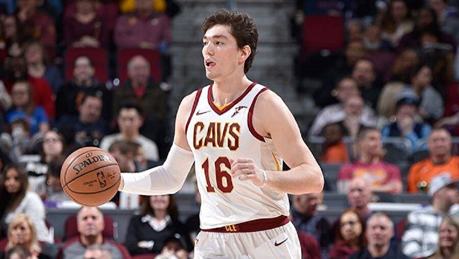 Cedi Osman, Orlando Magic potasına 14 sayı bıraktı.