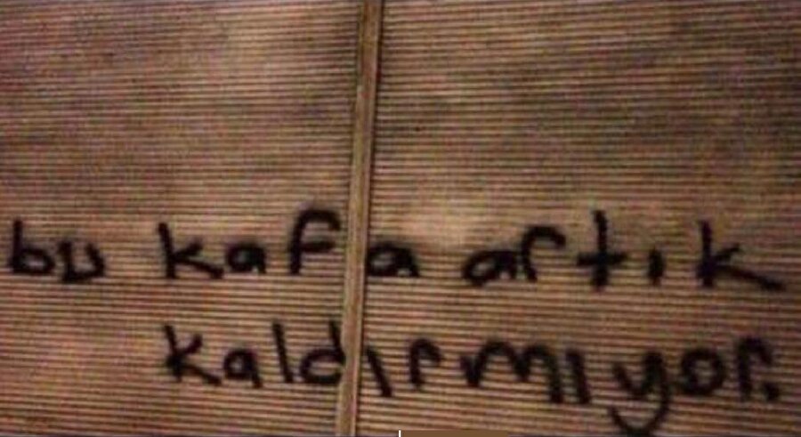 Ev misafir çocuklarıyla dolu