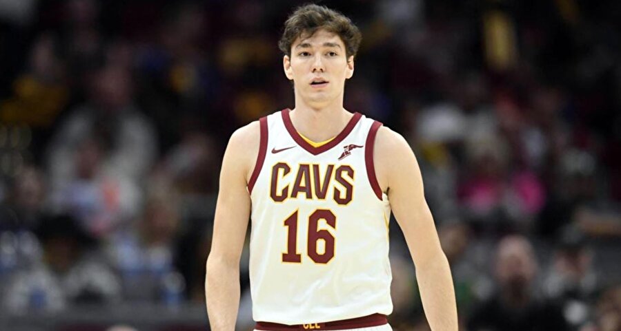 Cedi Osman 5 sayı ve 4 ribaundla oynadı.