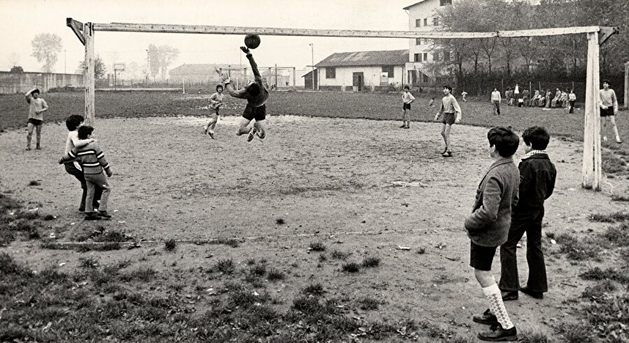 Top direkten dönmedi.