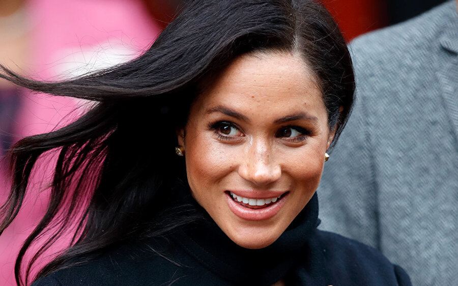 Meghan Markle ilk çocuğunu kucağına almaya hazırlanıyor.