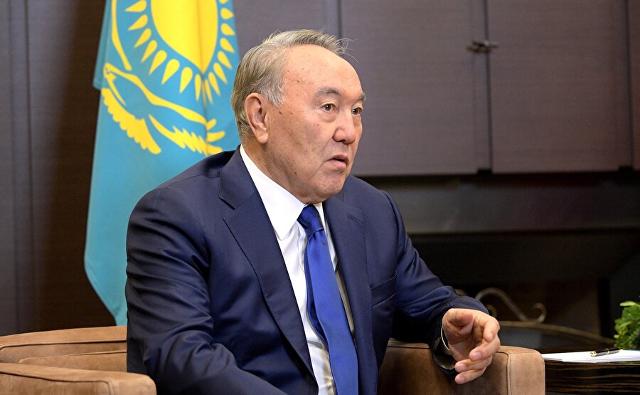 Kazakistan Cumhurbaşkanı NUr Sultan Nazarbayev