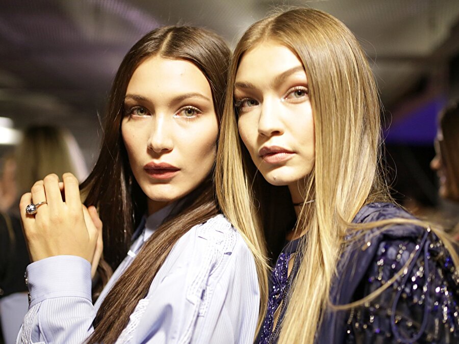 Gigi be Bella Hadid sık sık Müslüman olduklarını dile getiriyor.