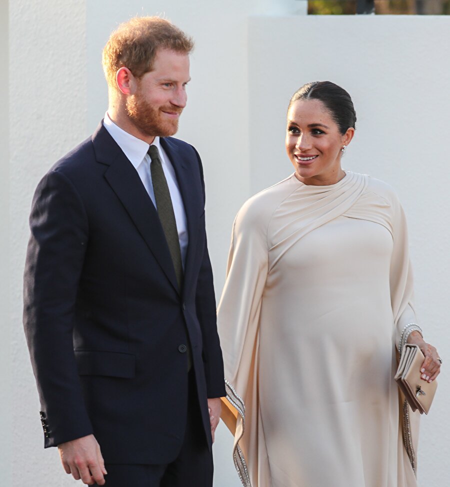 Prens Harry ve Meghan Markle, Yeni Zelanda'daki saldırı sonrası konsolosluk ziyaretinde bulundular.