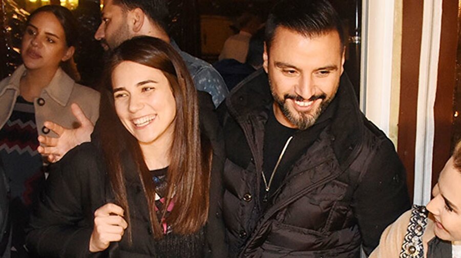 Oyuncu Buse Varol ve eşi şarkıcı Alişan.