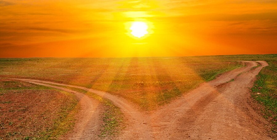 Hakikat başka bir şeye ihtiyaç duymadan var olabilen tek gerçek varlıktır.