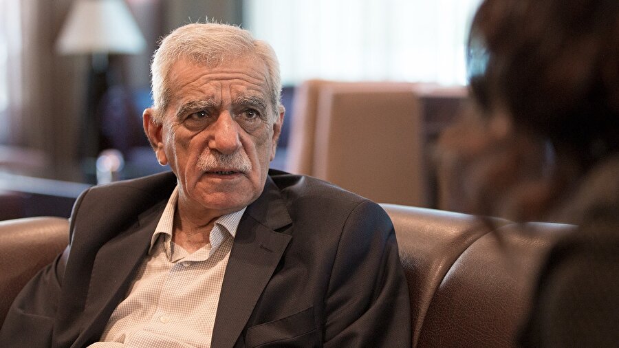 10. Ahmet Türk HDP Mardin Belediye Başkan Adayı
Mardin’de sandıkların %53’ü açıldı. HDP’nin adayı Ahmet Türk %50,49 oy oranı ile seçimi önde götürüyor. Açılan sandık verilerine göre AKP’nin adayı Mehmet Vecdi Kahraman’ın oy oranı %43,10’da kaldı.