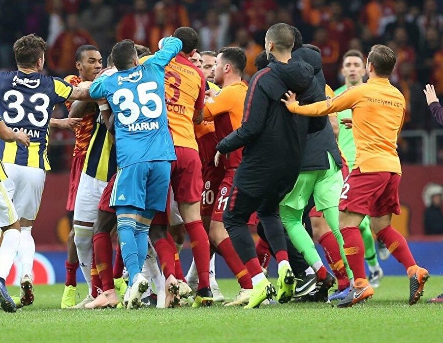 Kritik derbi ligin 28. haftasında oynanacak.