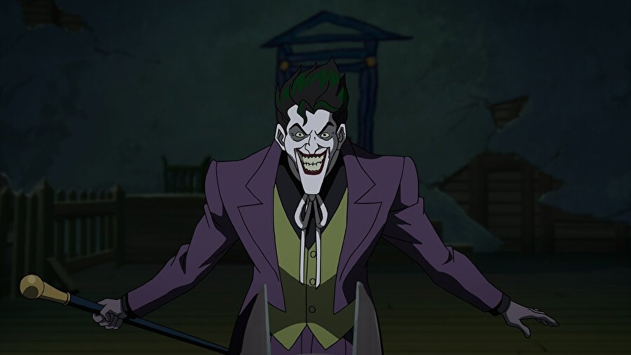 John DiMaggio - Batman: Under the Red Hood (2010)
Batman'le ilgili yapılan en başarılı animasyon filmi kabul edilen Batman: Under the Red Hood'da John DiMaggio'nun efsane performansı Joker karakterinin unutulmazı arasında yer almasını sağladı. Hatta 8.1 IMDb puanı ile listede üst sıralarda yer alıyor.