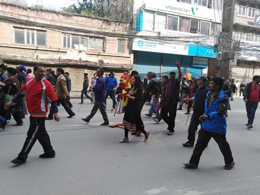 RPP üyeleri, Hindu devleti ibaresinin anayasada yeniden yer almasını ve anayasal monarşinin yeniden getirilmesini talep ediyor
