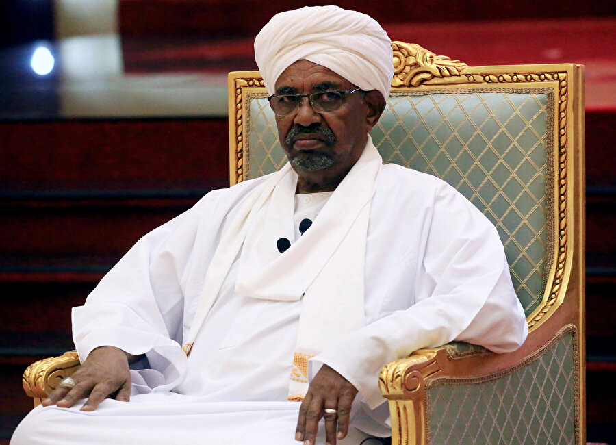 Sudan'da Ömer Beşir iktidarı 30 yılın ardından son buldu.