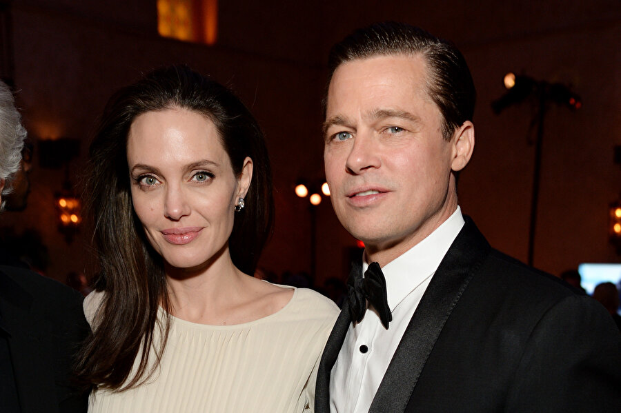 Angelina Jolie ve Brad Pitt.
