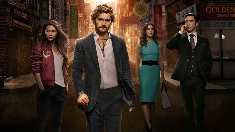 10 - Marvel’s Iron Fist

                                    Orijinal olarak ünlü çizgi roman üreticilerinden Marvel Comics romanı olan ve daha sonra hikayeleştirilip dizi haline getirilen Iron Fist, ünlü online dizi yapımcısı Netflix tarafından yapılan Amerikan aksiyon dizisidir. 
                                