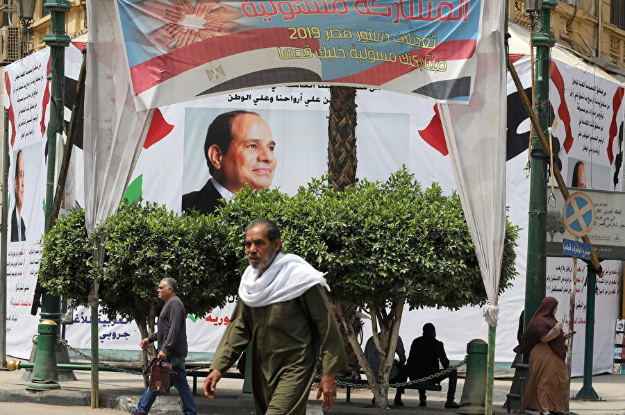Sisi'nin, 2030'a kadar görevde kalmasını sağlayacak Anayasa değişikliği onaylandı.