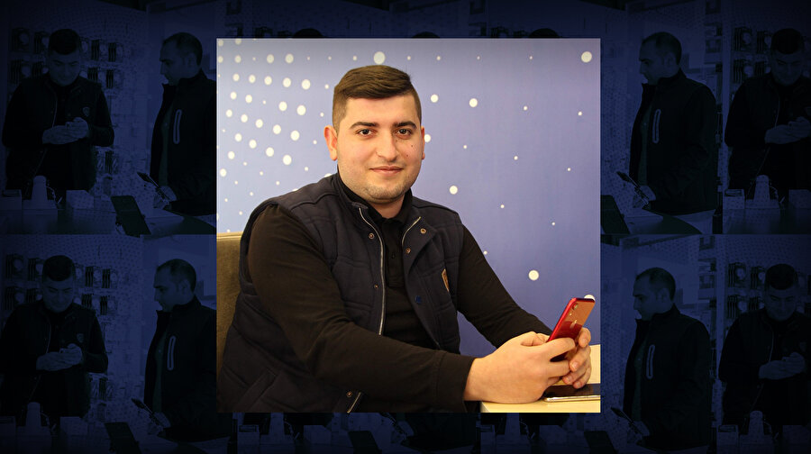 24 yaşındaki Hamza Aygün‘ün hastalık derecesinde cep telefon takıntısı bulunuyor.