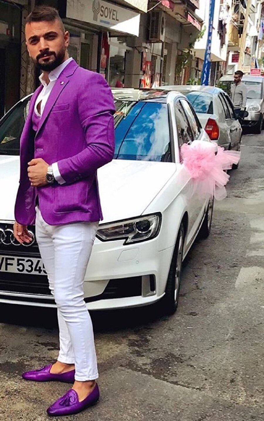 Erkekler böyle giyinmek çok mu zor​