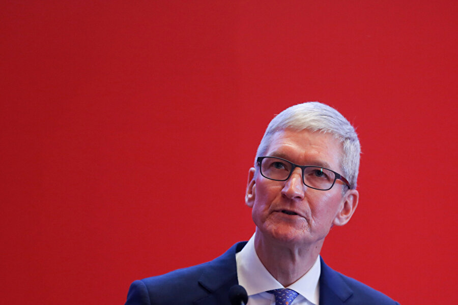 Tim Cook
