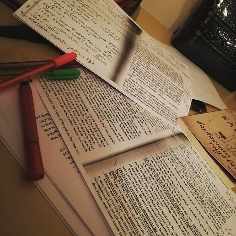 Öykünün hikayeden farklı bir tür olarak kavramsallaştırılması çok eski değil.