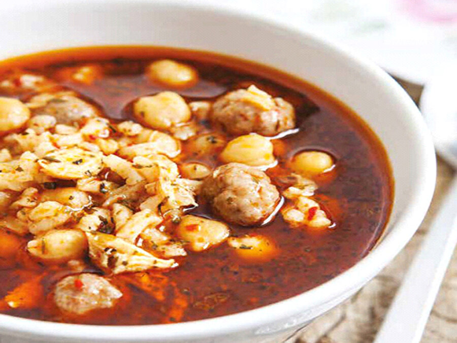 Gülüklü Çorba

                                    Antalya'ya
özgü
olan bu çorba
hem lezzetli hem de sağlıklı. Uzun oruç
günleri
içinse
ideal.Tarif
için:https://www.gzt.com/lokma/guluklu-corba-6530
                                