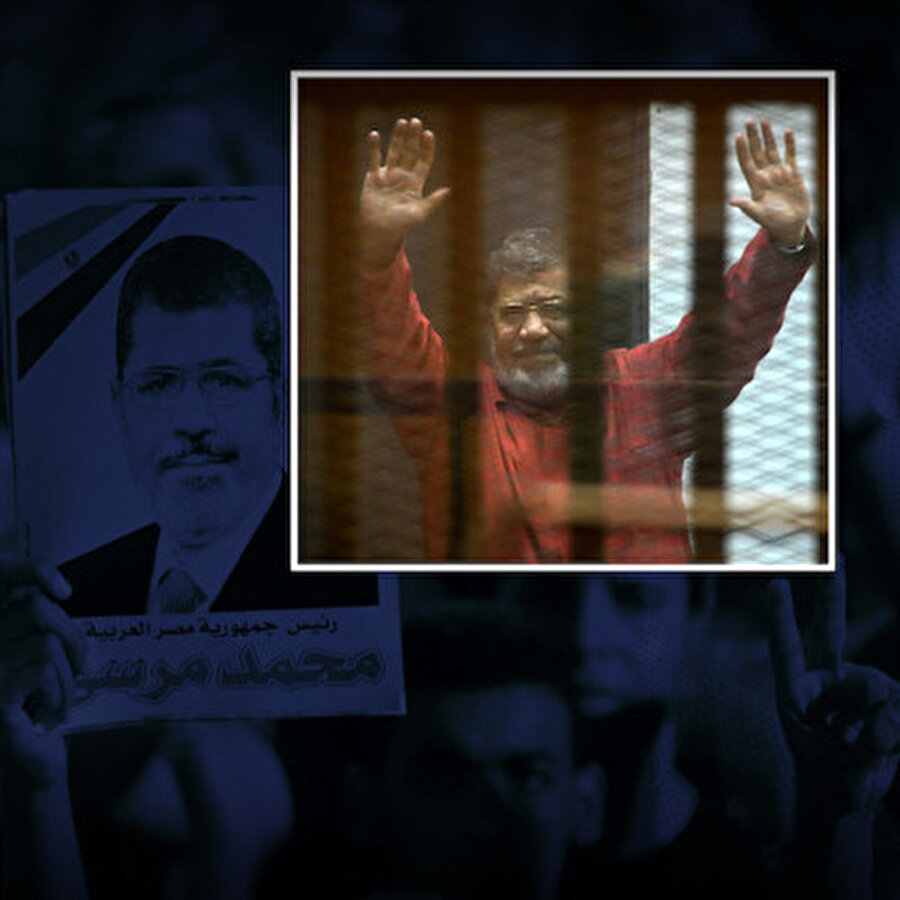 Mahkemede şehit düşen Mursi'nin cenazesi yerel saatle 05.00'te Kahire'de defnedildi.

                                    Mısır'ın demokratik yöntemlerle seçilmiş ilk Cumhurbaşkanı Muhammed Mursi mahkeme salonunda hayata veda etti.
Söz konusu duruşmada ülkenin seçilmiş ilk Cumhurbaşkanı "casuslukla" suçlanacaktı.  Mursi'nin cenazesinin defnine, ailesi ile avukatından başka kimsenin katılmasına izin verilmedi.
                                